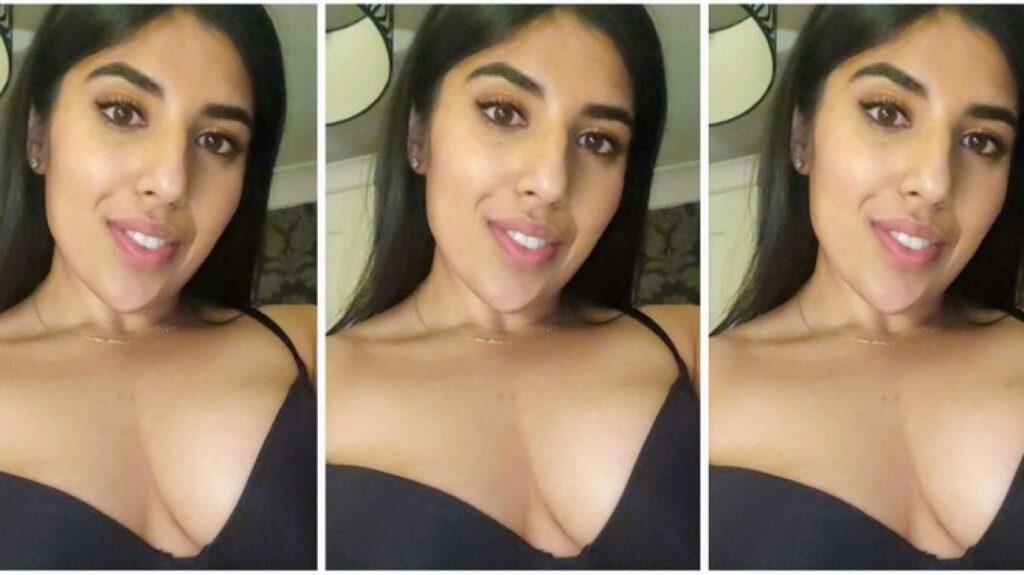 Cute Slim Girlfriend Sucking His Huge Dick Giving BJ Desi MMS